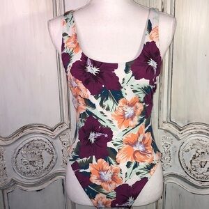 Radio Fiji Floral One Piece Swimsuit Size Large